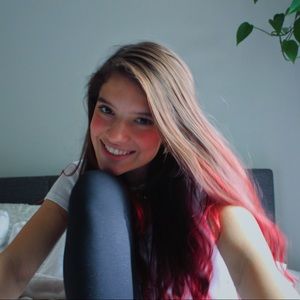 Meet your Posher, Anneliese